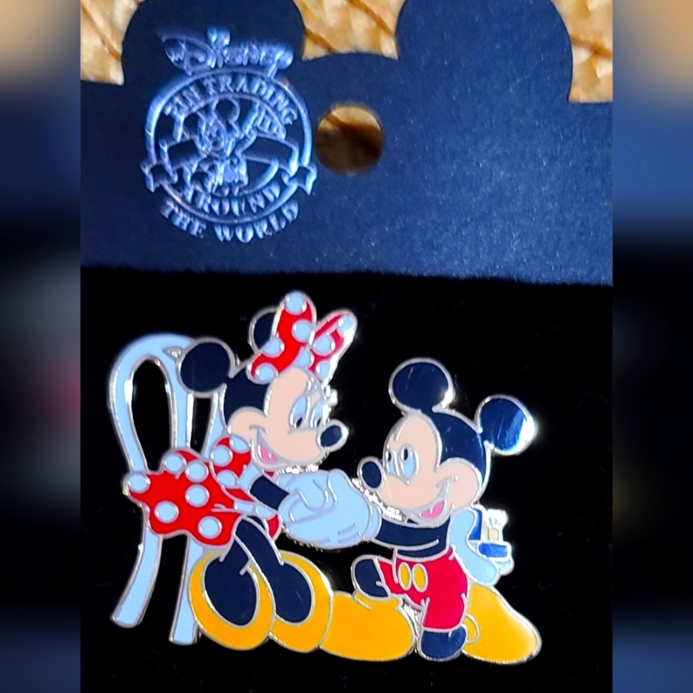 Disney Collectible Pin from 2004